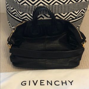 NWT Givenchy Nightingale black leather purse bag